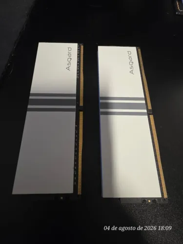 Kit Memória RAM Asgard 3600 16GB (2x8GB) DDR4 para Desktop U-DIMM RGB