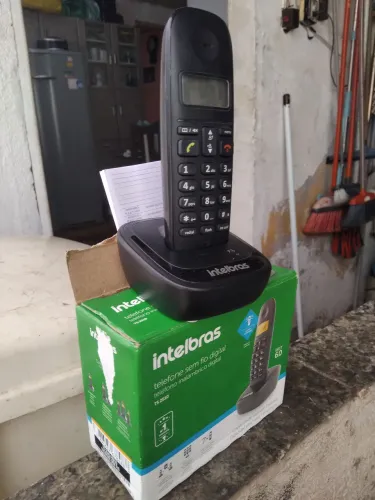 Telefone intelbras novo na caixa nunca usado
