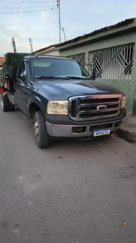 Ford F-4000 3.9 Turbo Intercooler Diesel 2P Manual 2011