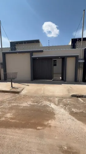 ? OPORTUNIDADE! CASA À VENDA ?