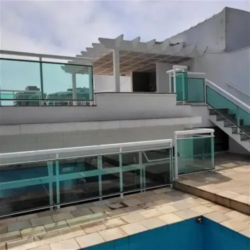 Cobertura Triplex de Luxo à Venda na Barra da Tijuca Frente Mar com Piscina Privativa!!!