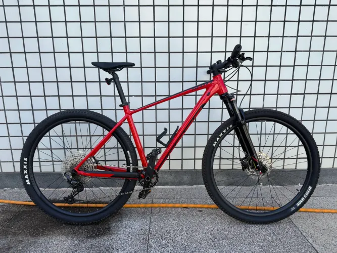 Bike scott scale 980 ano de fab. 2022 deore como nova