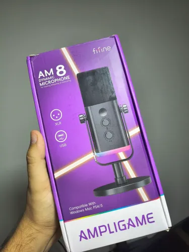 Microfone Dinâmico Fifine AM8 USB/XLR RGB - Estado de Novo (Na Caixa)