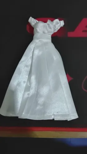 Vestido de pano para Cloth Myth ou para bonecas no geral