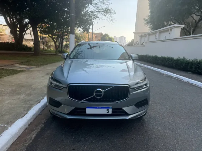 Volvo XC 60 T-5 Momentum 2.0 254cv AWD 5P 2018