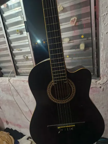 VENDO VIOLÃO USADO