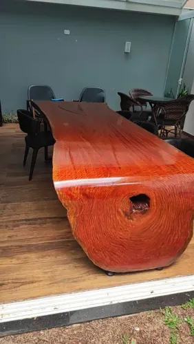 Mesa cascata a pronta entrega