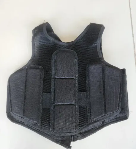 Colete de proteção para luta