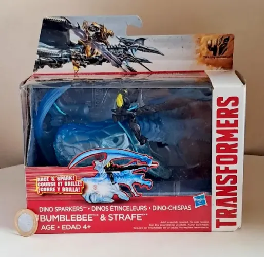 Conjunto Transformers Age of Extinction: Dino Sparkers - Bumblebee & Strafe.