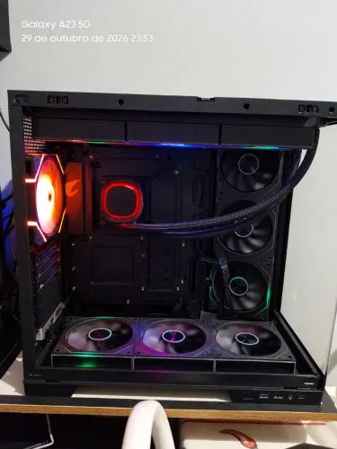 Gabinete Gamer com 6 Fans e Watercooler 