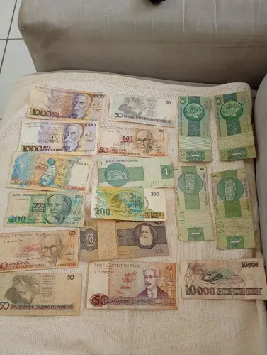 Cédulas antigas 60 itens