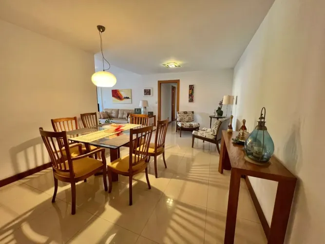 Ótimo apartamento na Freguesia, próximo a rua Araguaia com 140 m², 3 quartos e reformado