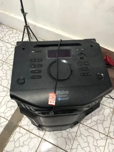 Caixa de som philco