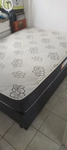 CAMA DE CASAL BASE + COLCHÃO 