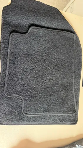 Tapete original corolla 20-26