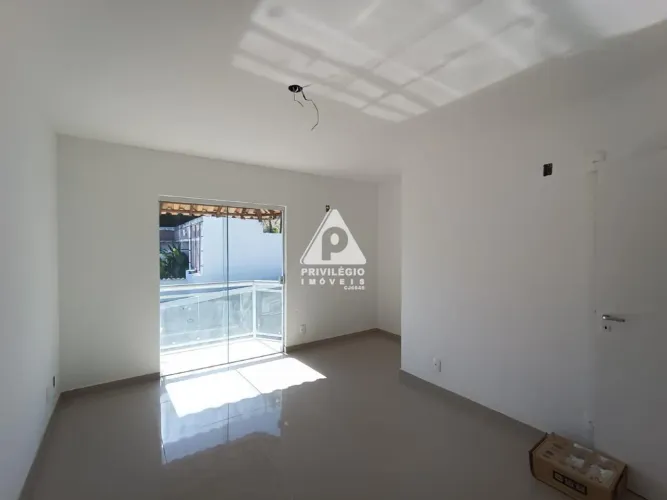Casa em Condomínio à venda, 3 quartos, 2 suítes, 2 vagas, Flamengo - Maricá/RJ