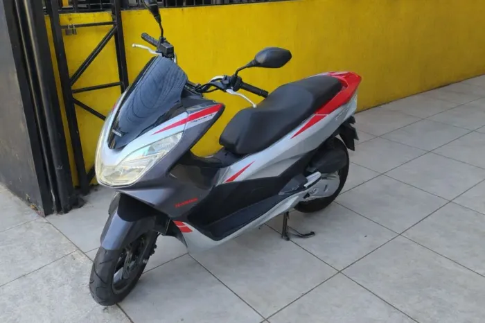 PCX sport 150 poucos km