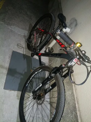 Vende-se bicicleta de auto padrão no precinho