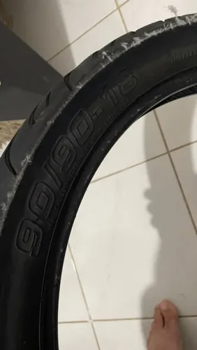 Pneu