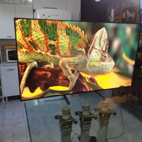 TV 4k Smart 50"Android Philips tela infinita bluetooth HDR