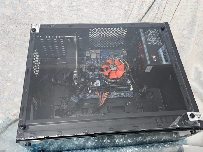 Gabinete Gamer Hayom GB1709 com vidro temperado + 4 fans RGB