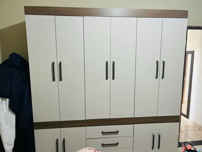 Vendo Guarda-roupa