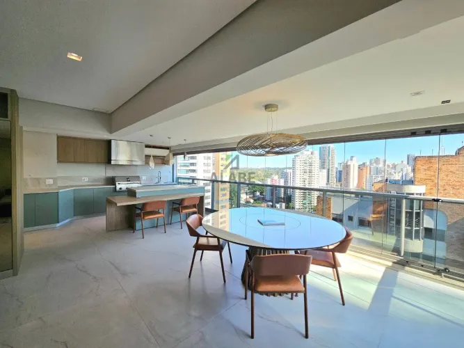 Campo Belo | Apartamento à Venda | 192 m² | 2 suítes | 4 vagas | Varanda Gourmet | Mobilia