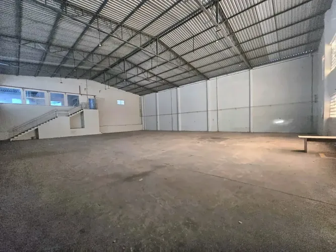 Galpão Comercial