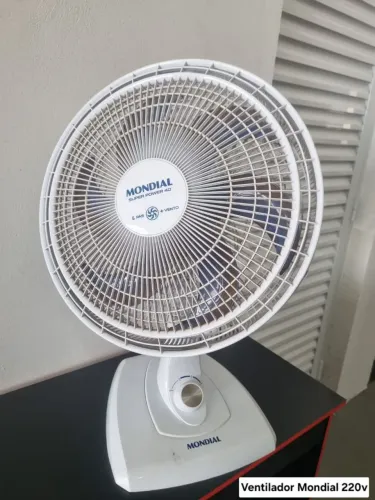 Ventilador Mondial 220v $199,90 A vista <br>Micro-ondas philco 120v $390,00