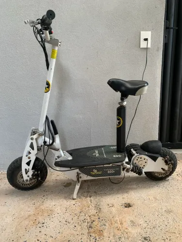 Patinete elétrico/scooter