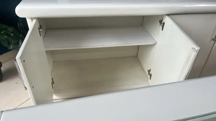 Buffet, 1.80 x 45cm