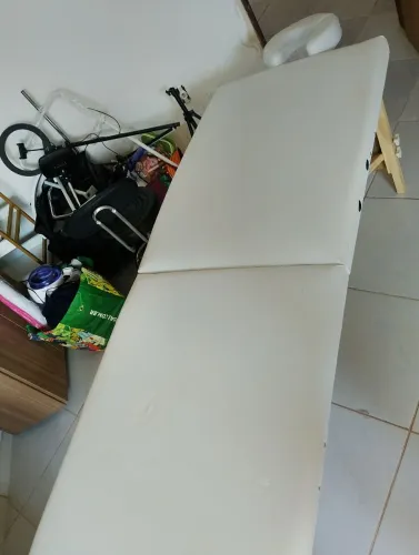 Maca nova, usada poucas vezes 