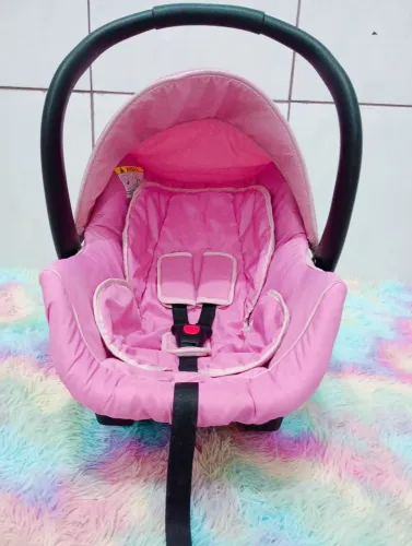 Bebê conforto higienizado faço entrega