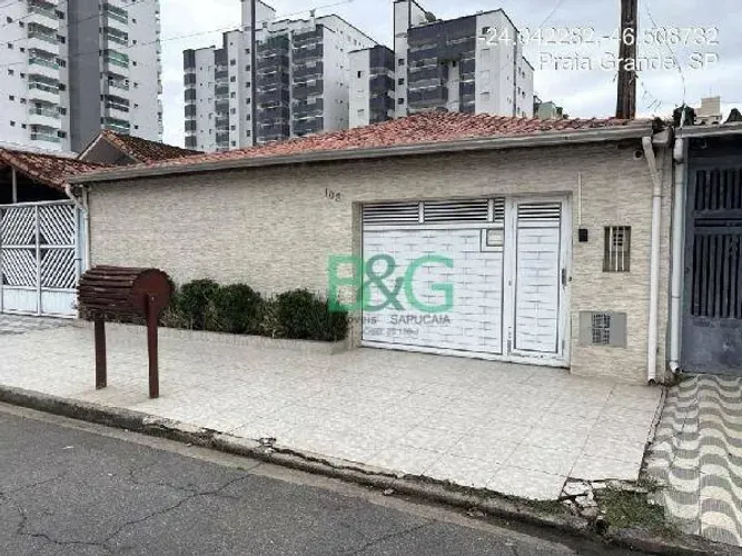 Casa com 3 dormitórios à venda, 161 m² por R$ 587.603,78 - Maracanã - Praia Grande/SP