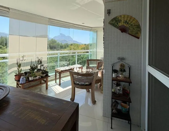 PENÍSULA SAINT BARTH Apartamento com 3 quartos, 3 suítes à venda, 125 m² por R$ 2.159.000