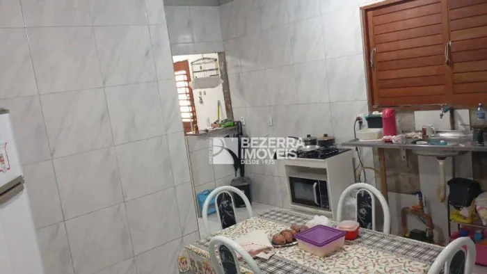 Casa com 2 dormitórios à venda, 78 m² por R$ 85.000,00 - Felipe Camarão - Natal/RN