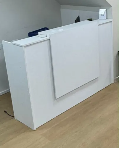 Balcão de recepção 1.50m