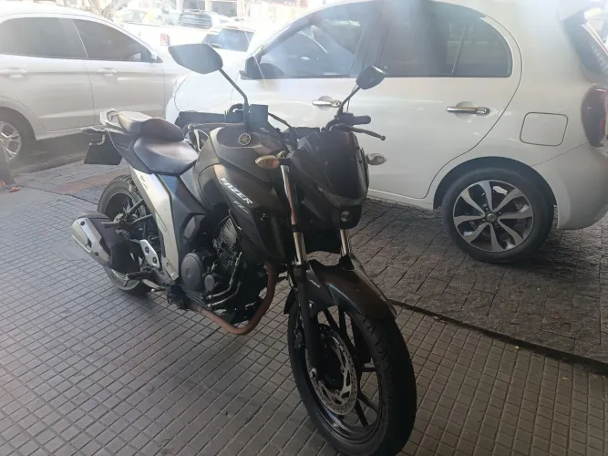 FZ25 250 FAZER FLEX 2023 A MAIS NOVA SERGIPE COM 19.000 KM