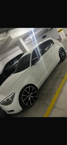 BMW 118IA / Urban/sport 1.6 TB 16V 170cv 5P 2014