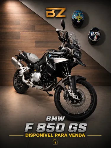 BMW F850GS PREMIUM TRIPLE BLACK - Baixo Km - Impecável 