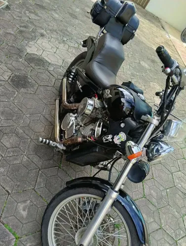 Honda Shadow 600 Ano 2000 - Moto Custom