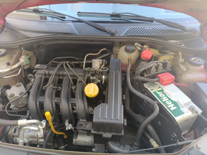 Renault Clio Rn/alize/expr./1.0 Hi-power 16V 5P 2015