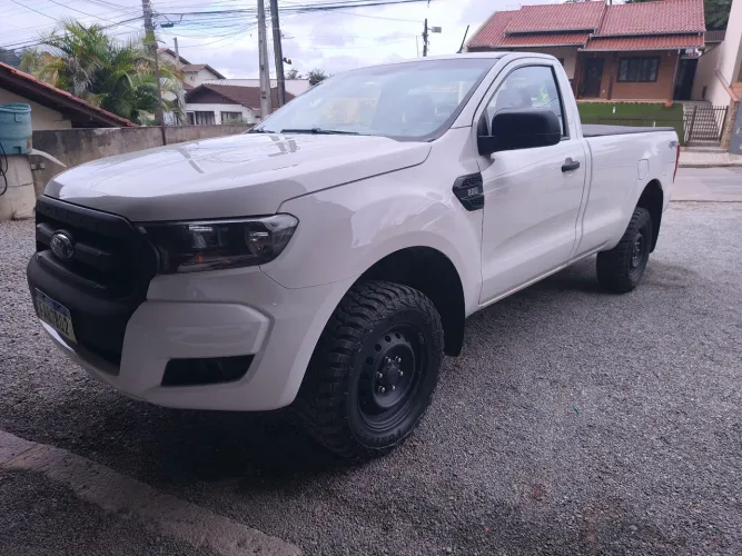 Ford Ranger XL 2.2 4X4 CS Diesel Mec. 2020