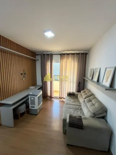 APARTAMENTO SEMI MOBILIADO