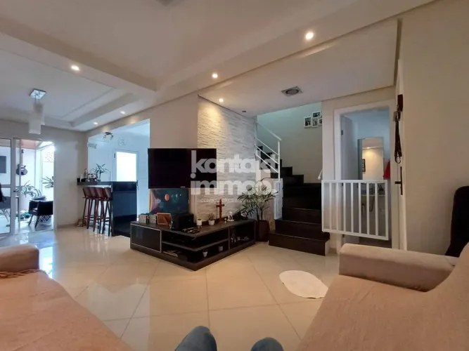 Casa de Condomínio - Sobrado com 3 Quartos à Venda, Bosque de Sevilla - Sorocaba