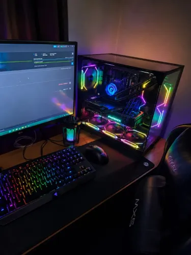 PC RTX 4070 TI Ryzen 7
