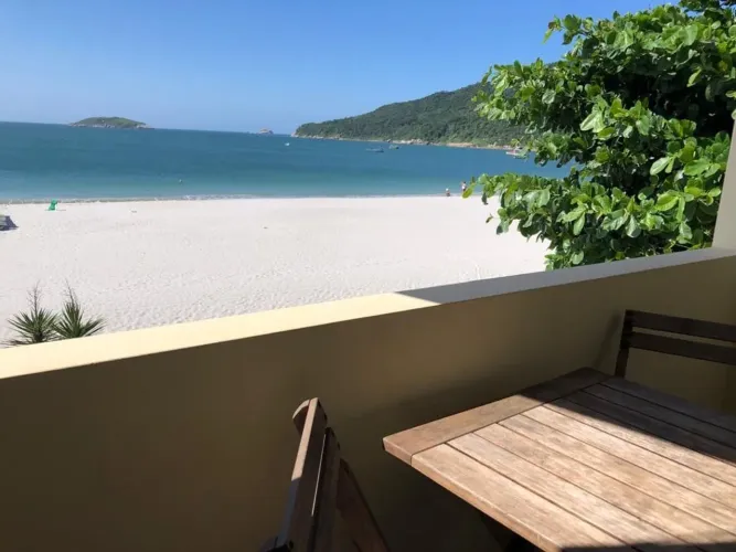 Apartamento com 1 dormitório para alugar, 18 m² - Ingleses - Florianópolis/SC