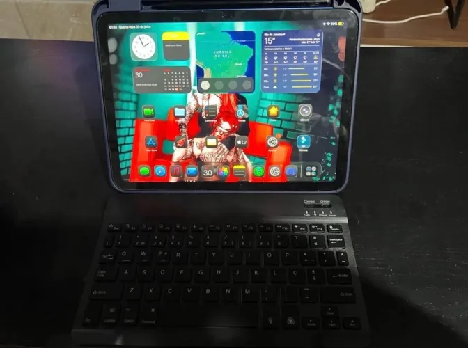 iPad 10 64gb + capa e teclado