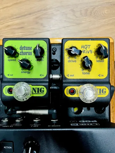 PEDAIS NIG POCKET CHORUS E HOT DRIVE