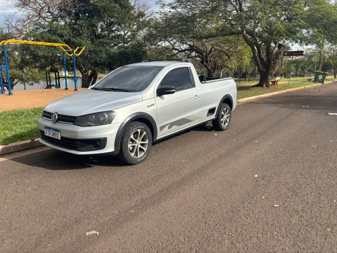 Volkswagen Saveiro Surf 1.6 MI Total Flex 2P 2015